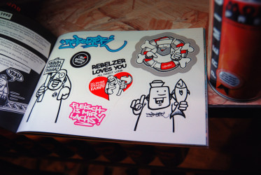 Brainfart Stickermag XL - Vol. 4